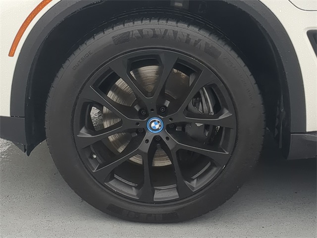 Thumbnail: 2023 BMW X5 - 8