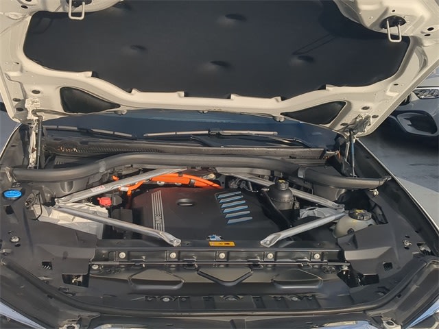 Thumbnail: 2023 BMW X5 - 9