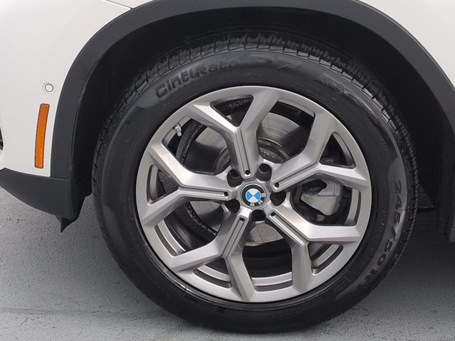 Thumbnail: 2021 BMW X3 - 8