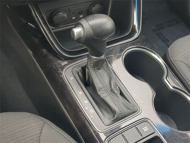 Thumbnail: 2014 Kia Sorento - 16