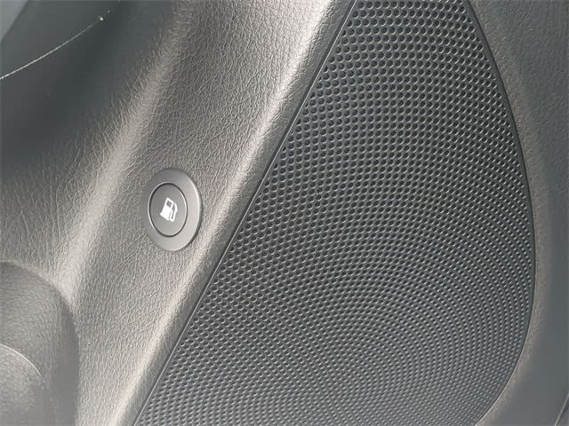 Thumbnail: 2014 Kia Sorento - 19