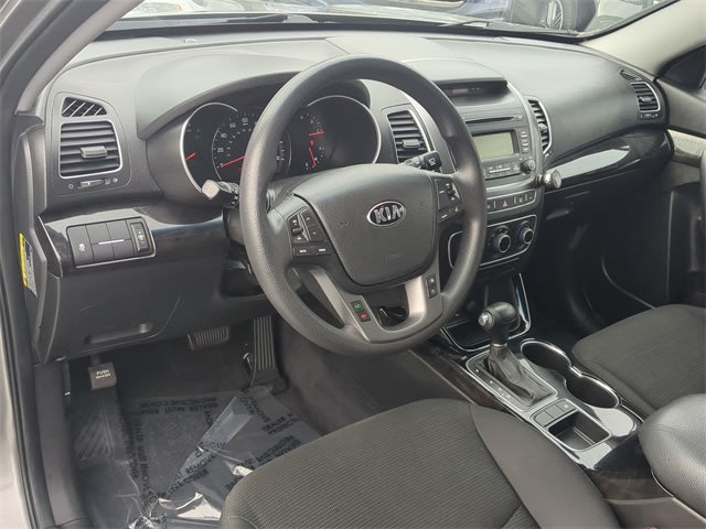 Thumbnail: 2014 Kia Sorento - 2