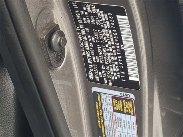 Thumbnail: 2014 Kia Sorento - 20