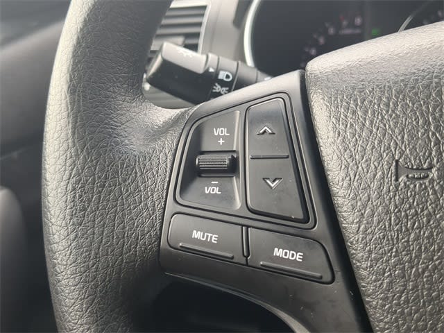 Thumbnail: 2014 Kia Sorento - 29