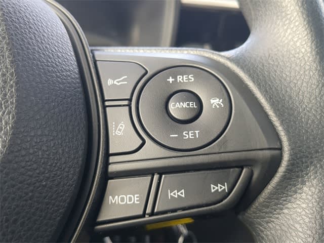 Thumbnail: 2021 Toyota Corolla - 28