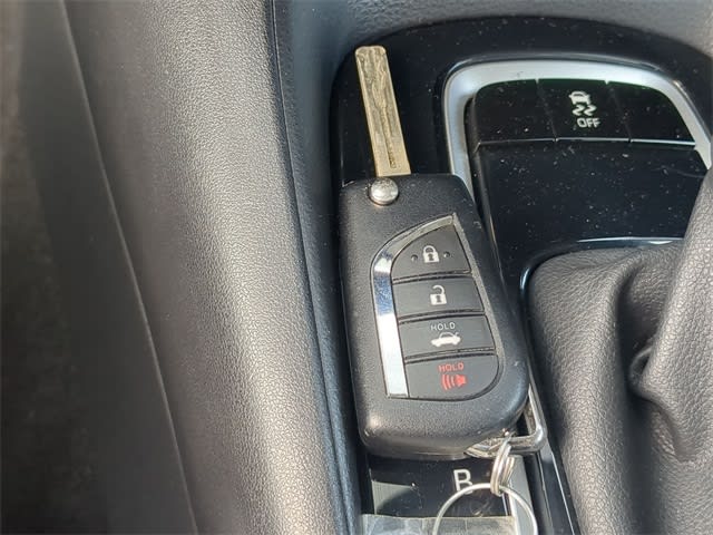 Thumbnail: 2021 Toyota Corolla - 33