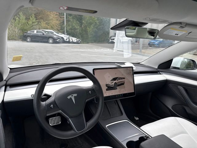 Thumbnail: 2023 Tesla Model 3 - 2