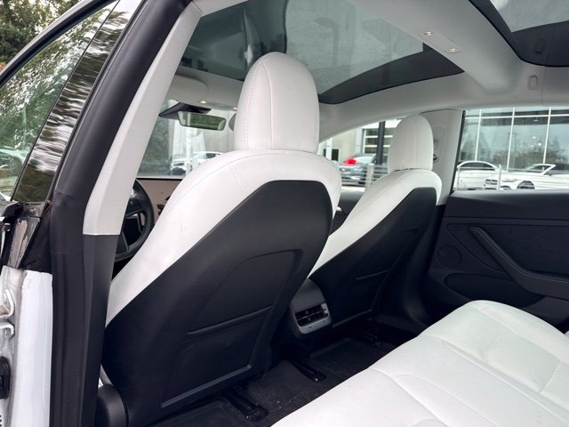 Thumbnail: 2023 Tesla Model 3 - 14