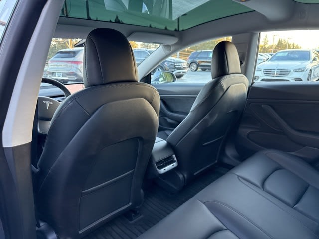 Thumbnail: 2020 Tesla Model 3 - 6