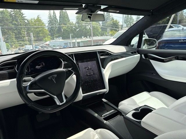 Thumbnail: 2018 Tesla Model X - 2