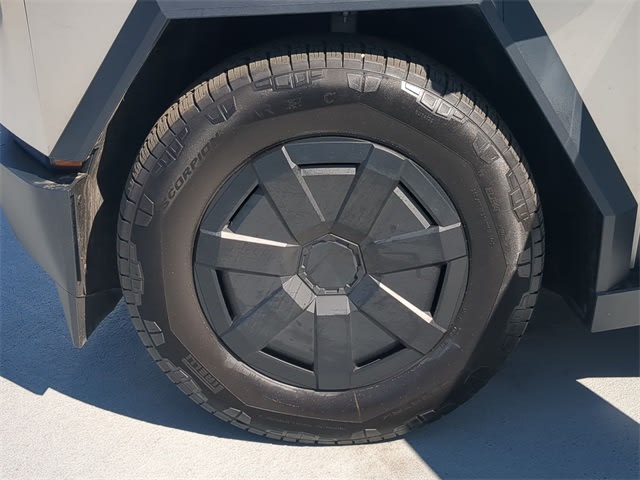 2024 Tesla Cybertruck  5
