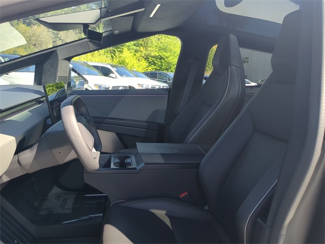2024 Tesla Cybertruck  6