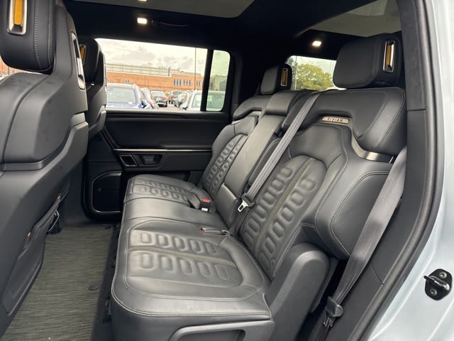 Thumbnail: 2023 Rivian R1S - 14