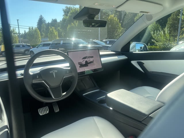 Thumbnail: 2022 Tesla Model Y - 2