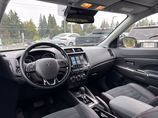 Thumbnail: 2025 Mitsubishi Outlander Sport - 2