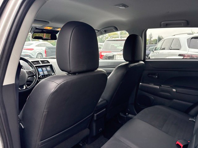 Thumbnail: 2025 Mitsubishi Outlander Sport - 8