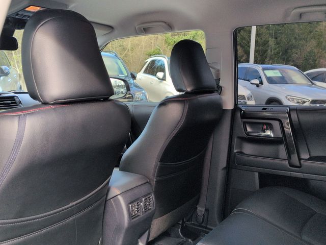 Thumbnail: 2020 Toyota 4Runner - 13