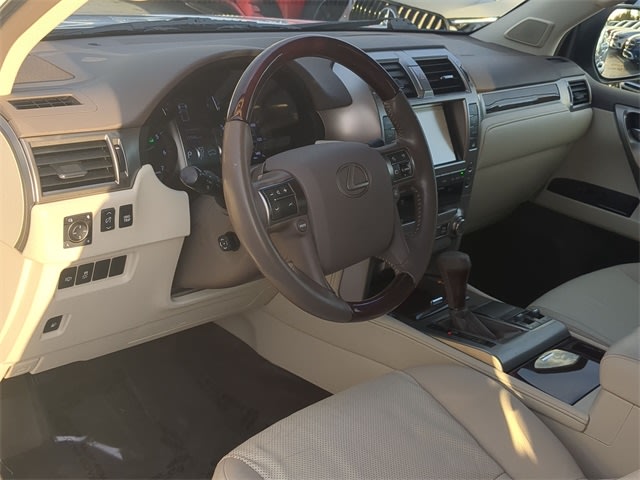 Thumbnail: 2018 Lexus GX - 2