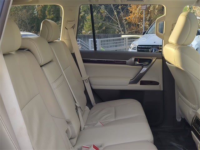 Thumbnail: 2018 Lexus GX - 30