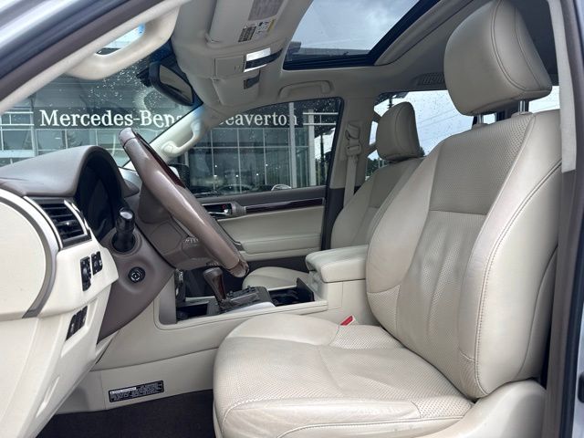 Thumbnail: 2015 Lexus GX - 7