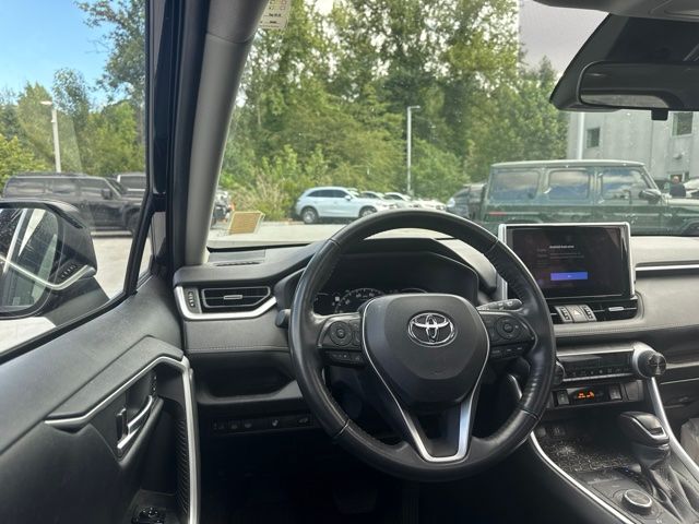 Thumbnail: 2024 Toyota RAV4 - 2