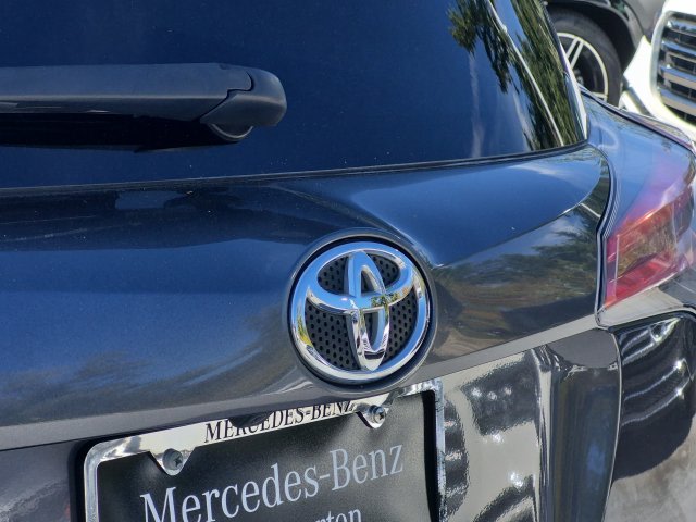 Thumbnail: 2018 Toyota RAV4 - 7