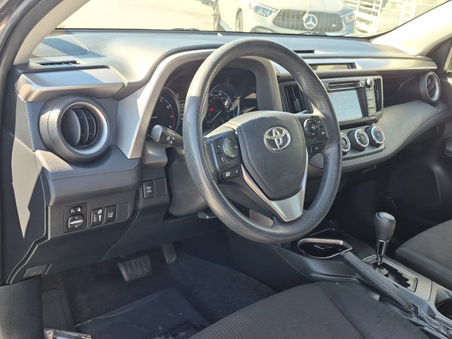 Thumbnail: 2018 Toyota RAV4 - 2