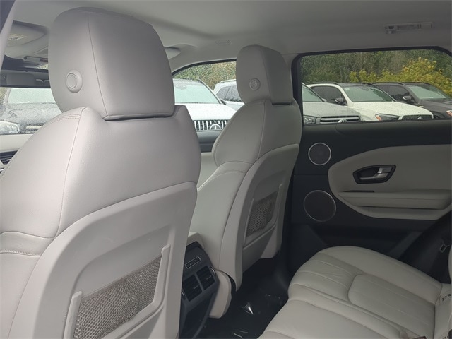 Thumbnail: 2016 Land Rover Range Rover Evoque - 13