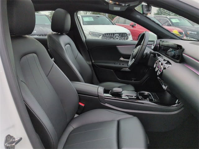 Thumbnail: 2022 Mercedes-Benz A-Class - 12