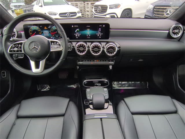 Thumbnail: 2022 Mercedes-Benz A-Class - 10