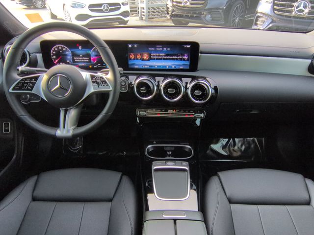 Thumbnail: 2025 Mercedes-Benz CLA - 10