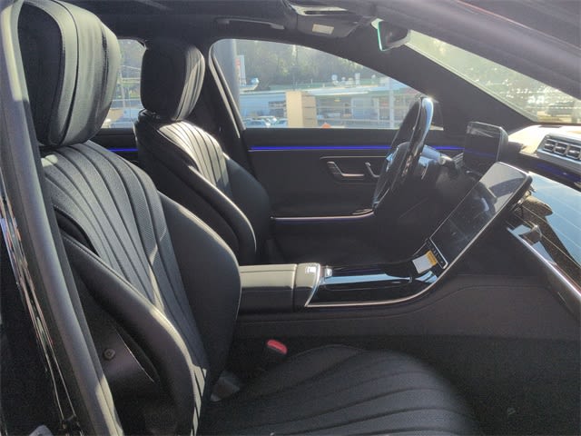 Thumbnail: 2026 Mercedes-Benz S-Class - 9