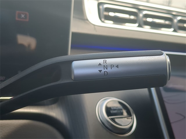 Thumbnail: 2025 Mercedes-Benz S-Class - 35