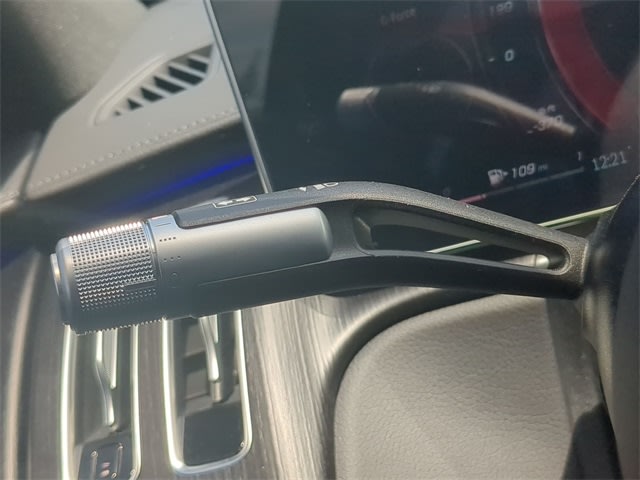 Thumbnail: 2025 Mercedes-Benz S-Class - 16