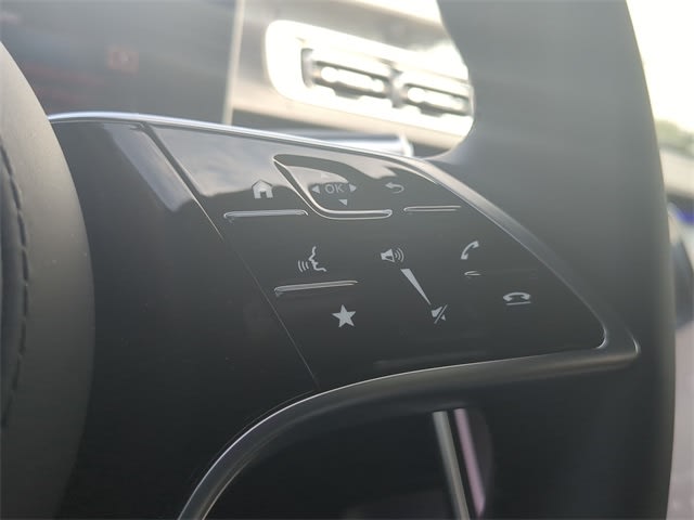 Thumbnail: 2025 Mercedes-Benz S-Class - 30