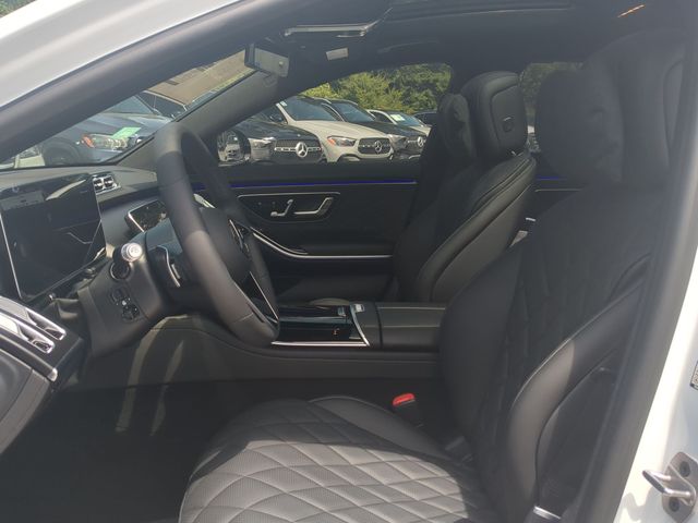 Thumbnail: 2025 Mercedes-Benz S-Class - 11