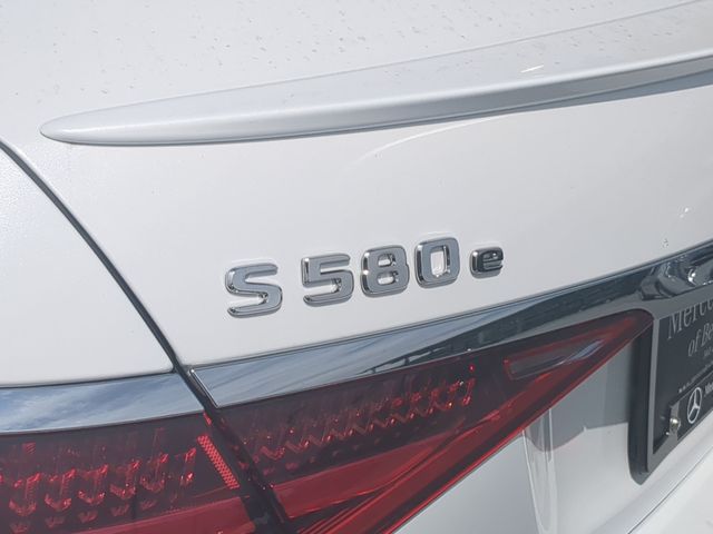 Thumbnail: 2025 Mercedes-Benz S-Class - 23