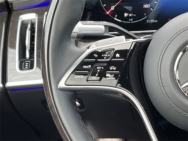 Thumbnail: 2024 Mercedes-Benz S-Class - 32