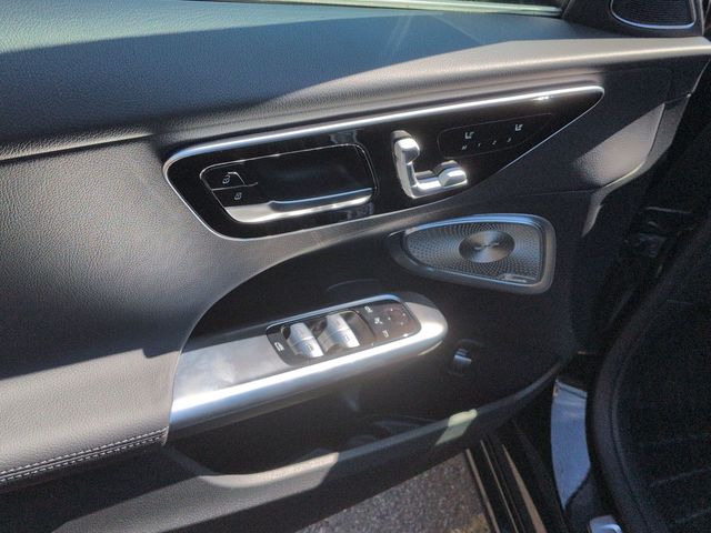 Thumbnail: 2026 Mercedes-Benz C-Class - 25