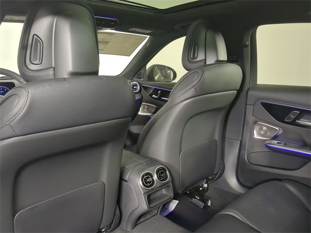 Thumbnail: 2025 Mercedes-Benz C-Class - 11