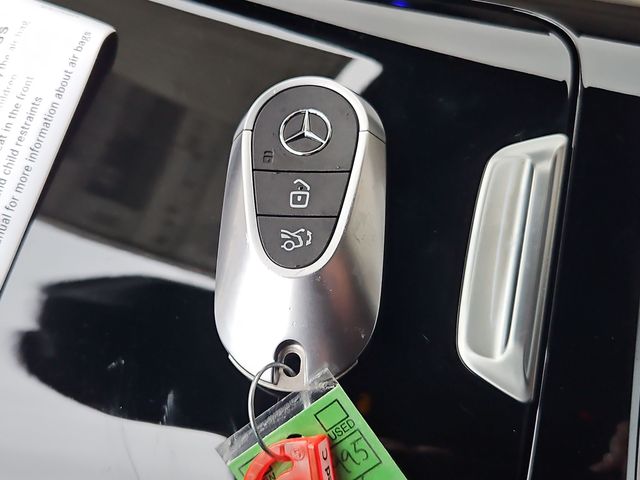 Thumbnail: 2026 Mercedes-Benz C-Class - 39