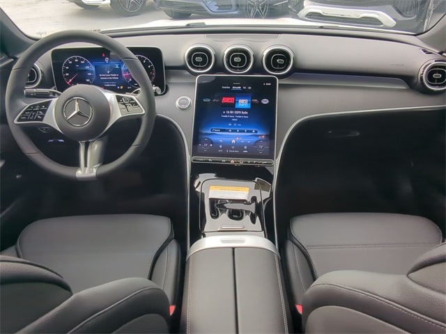 Thumbnail: 2025 Mercedes-Benz C-Class - 10