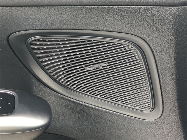 Thumbnail: 2025 Mercedes-Benz C-Class - 33