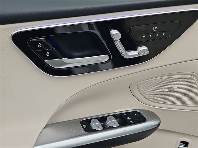 Thumbnail: 2026 Mercedes-Benz C-Class - 27