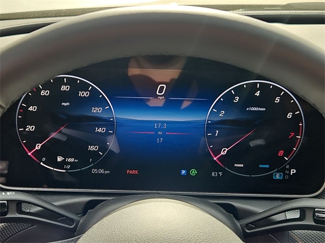 Thumbnail: 2025 Mercedes-Benz C-Class - 17