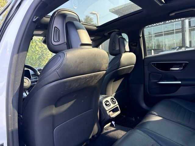 Thumbnail: 2022 Mercedes-Benz C-Class - 14