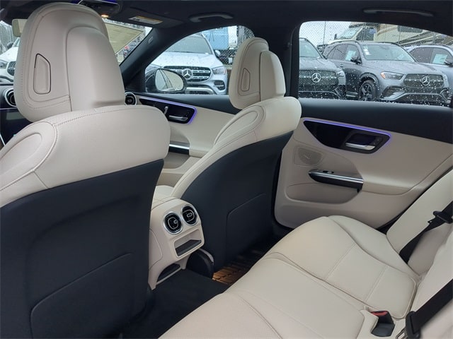 Thumbnail: 2025 Mercedes-Benz C-Class - 13