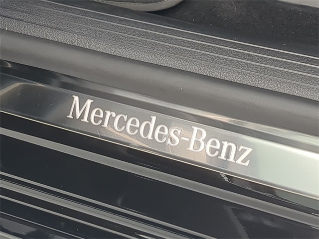 Thumbnail: 2023 Mercedes-Benz EQS - 23