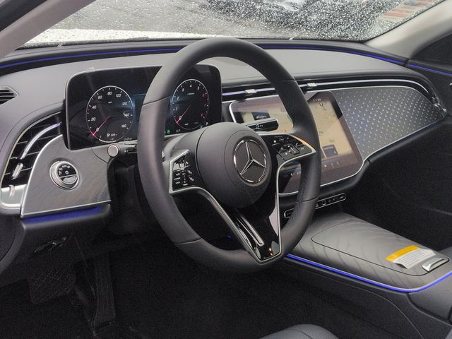 Thumbnail: 2026 Mercedes-Benz E-Class - 2