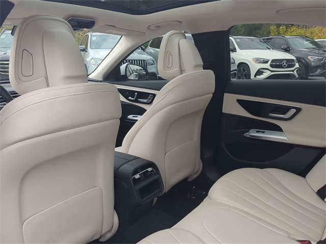 Thumbnail: 2025 Mercedes-Benz E-Class - 13